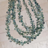 セージグリーンカイヤナイト極小ティアドロップ-Tinker*beads.jp