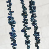 サファイア*ネイビー<br>小粒ティアドロップ-Tinker*beads.jp