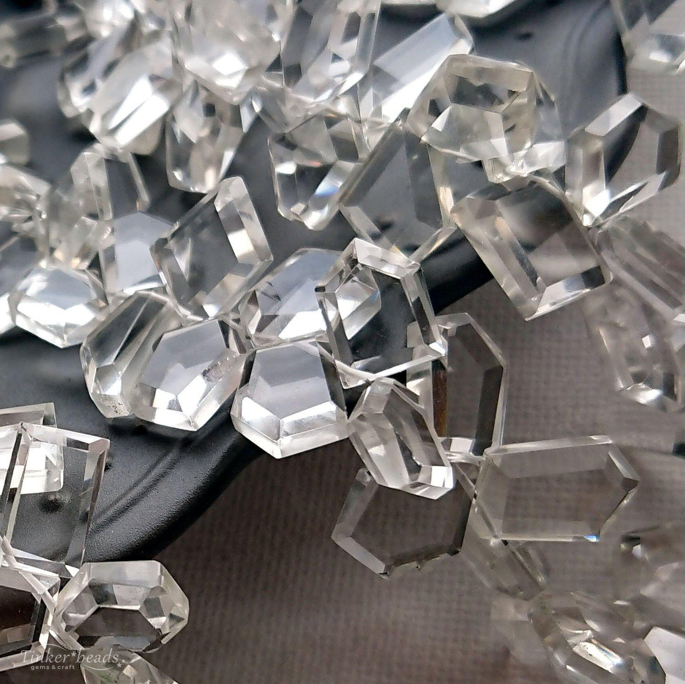 贝壳银 极光碎雪 ダイカット加工 6cm×5m 100cm/loop YISEKIイセキ クリスタルCrystal ルース裸石Stone 宝石Gemstone
